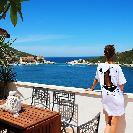 Accommodation Triton Lastovo Dış mekan fotoğraf