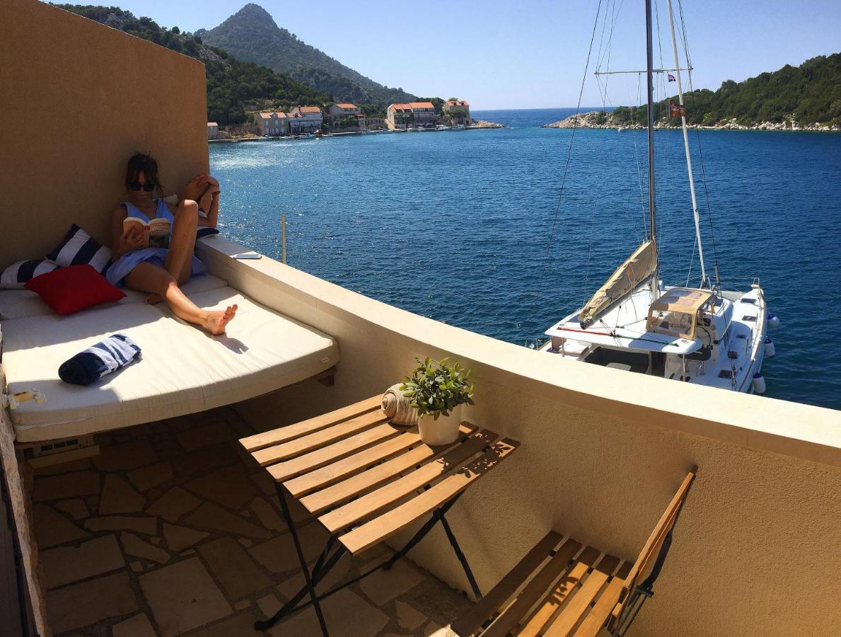 Accommodation Triton Lastovo Dış mekan fotoğraf